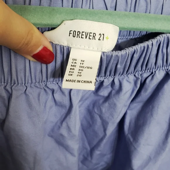 📦Forever 21 Plus Size Off the Shoulder Blouse - Picture 2 of 3